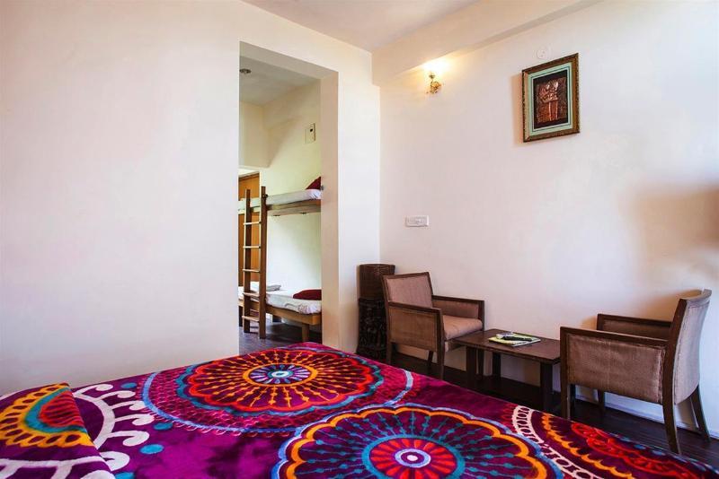 Oyo 28425 Dal Lake Resort Дармсала Экстерьер фото